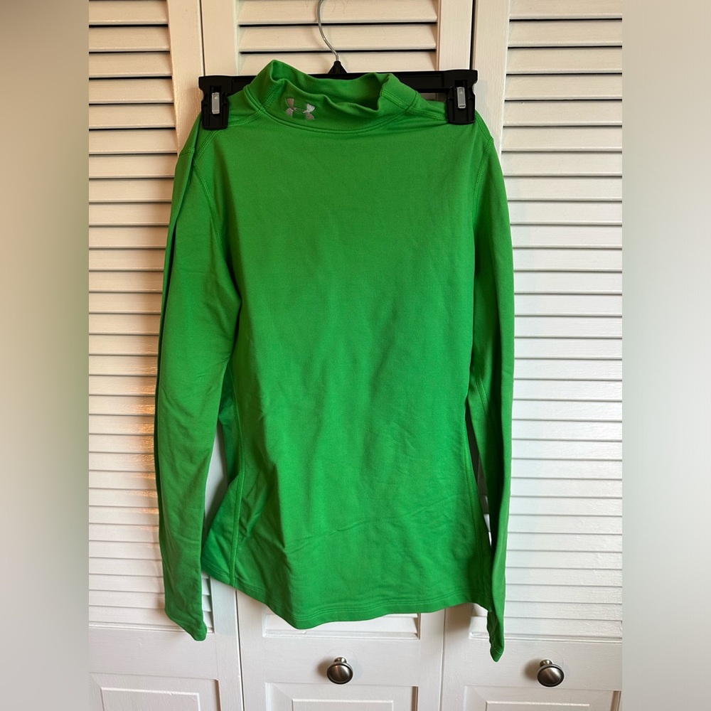 Green Under Armour Cold Gear Semi Fitted Medium Long Sleeve